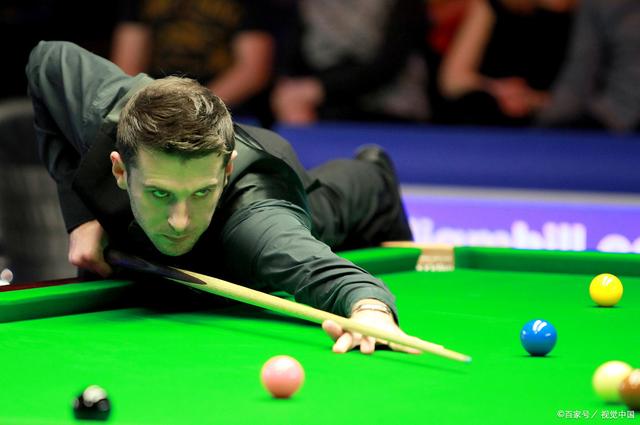 犯赛事纪律 犯赛事纪律